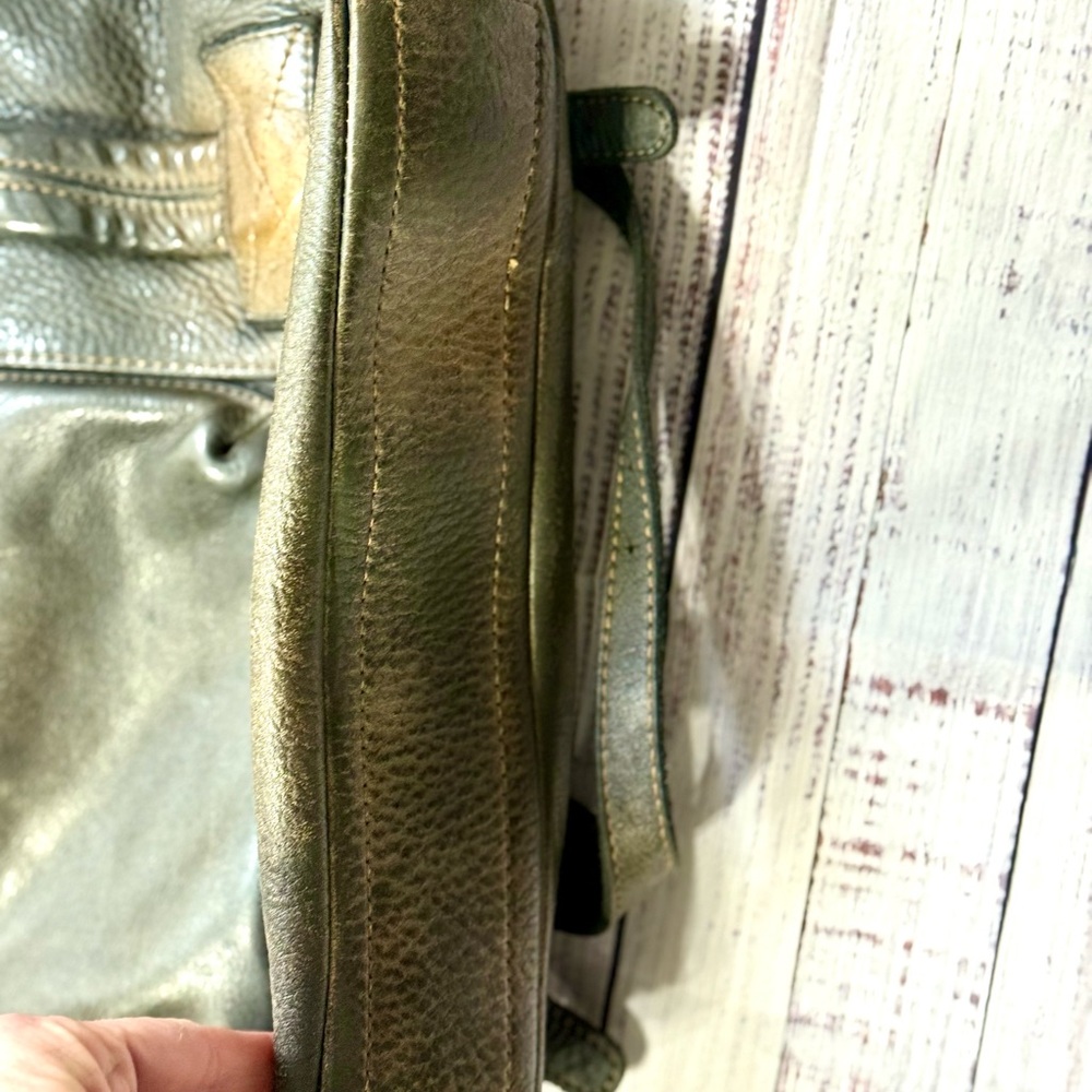 Italian Leather Backpack in Dark Brown (unisex) - Picture 10 of 12
